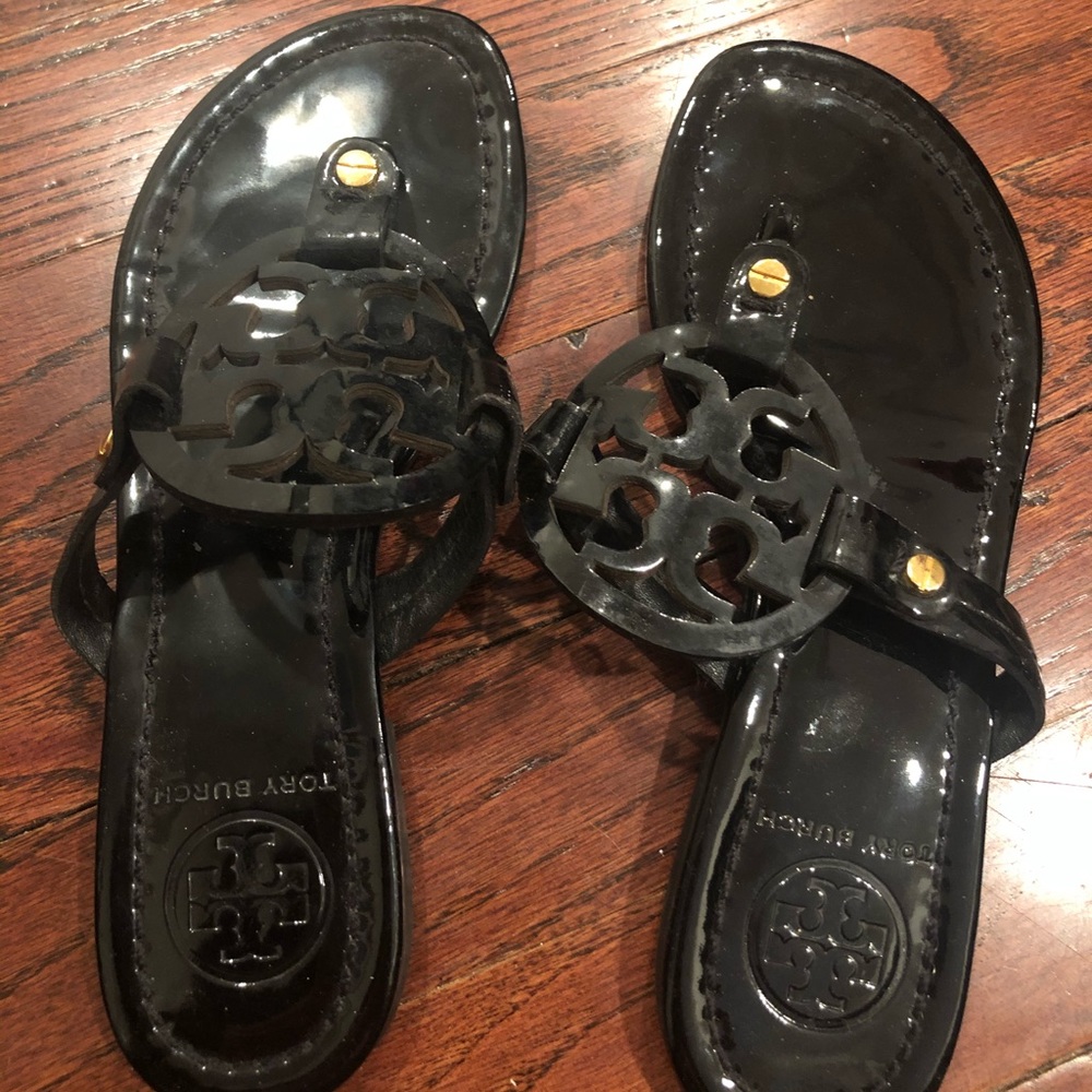 Tory Burch flip sandals
